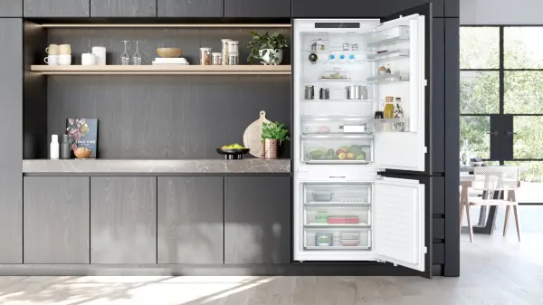 Siemens KB96NADD0 iQ500 Alttan Donduruculu Ankastre Buzdolabı - görsel 2